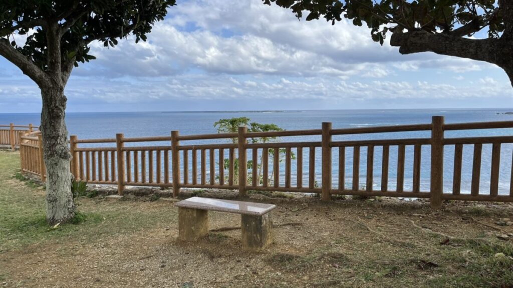 知念岬公園のパーラー