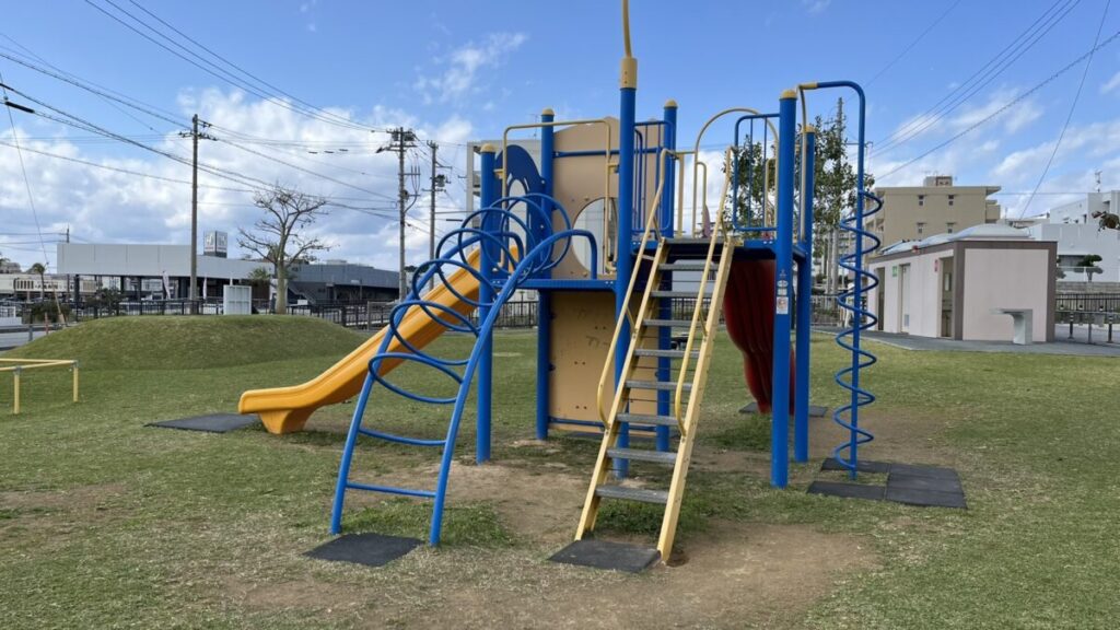 ナガサ公園 コンビネーション遊具