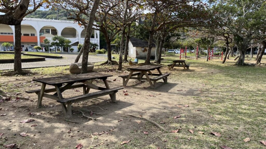 豊見城総合公園 休憩所